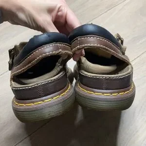 Dr. Martens | Shoes | Doc Martens Mens Brown Leather Fenton  display picture 2